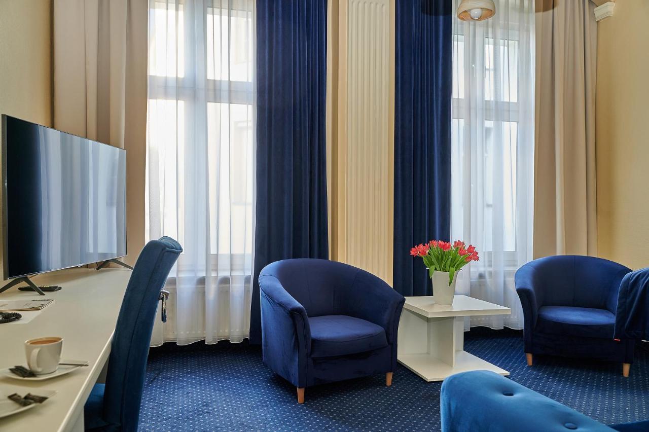 Hotel Royal Gliwice Bagian luar foto