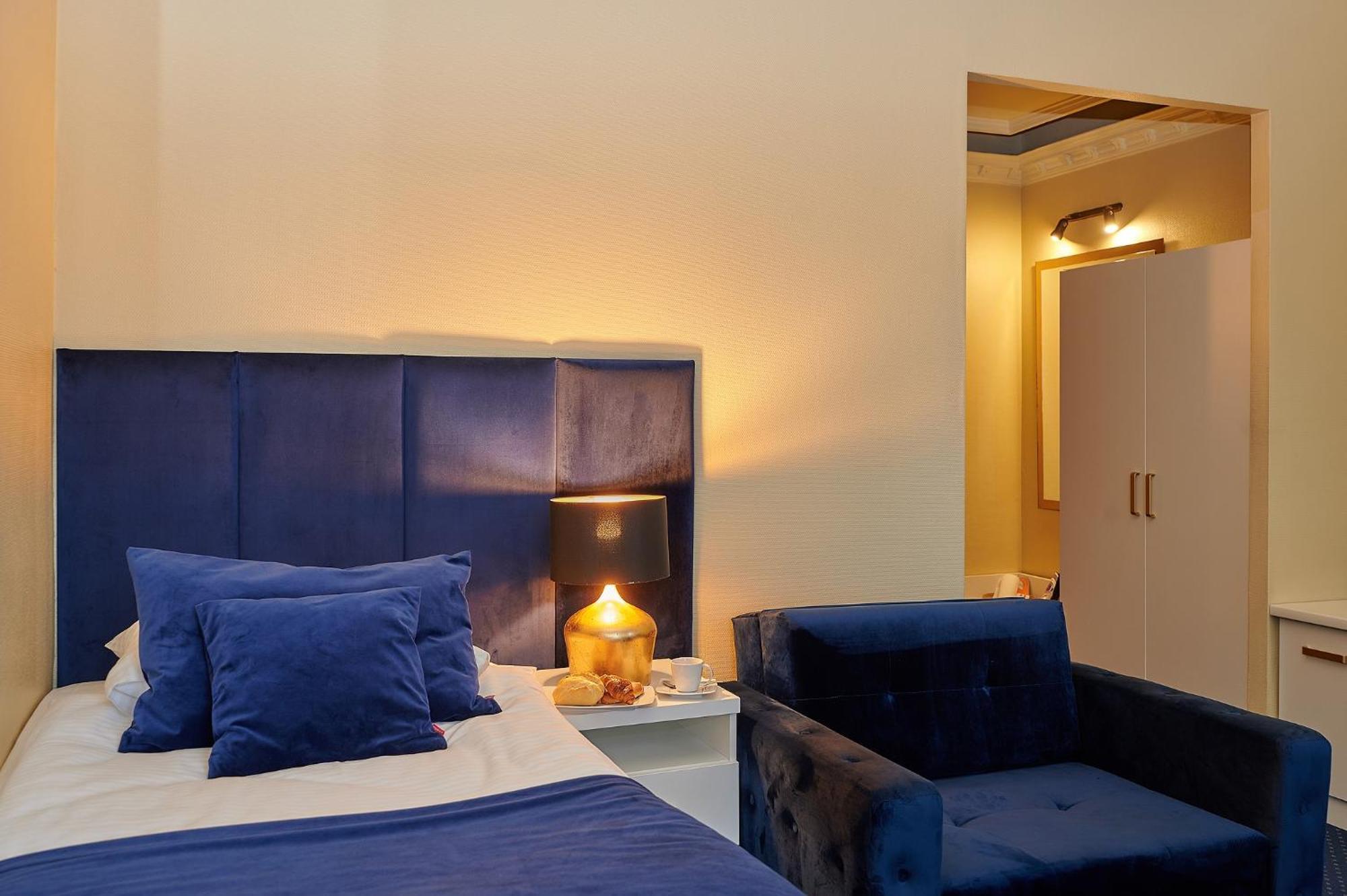 Hotel Royal Gliwice Bagian luar foto